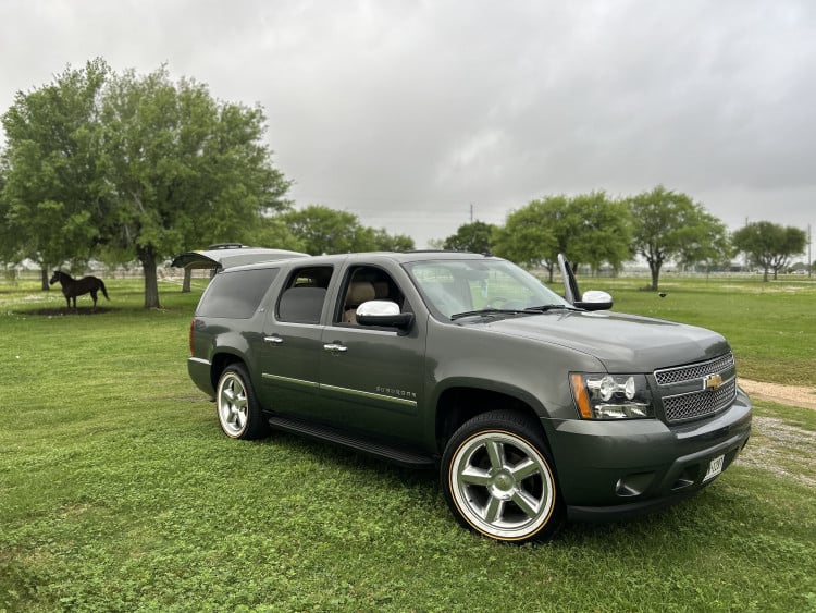 Vogue 275/55R20 White/Gold tires on a 2011 CHEVROLET SUBURBAN 1500 2WD - 4WD