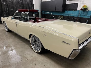 265/35R22 White/Gold tires on a 1966 Lincoln Continential Convertible