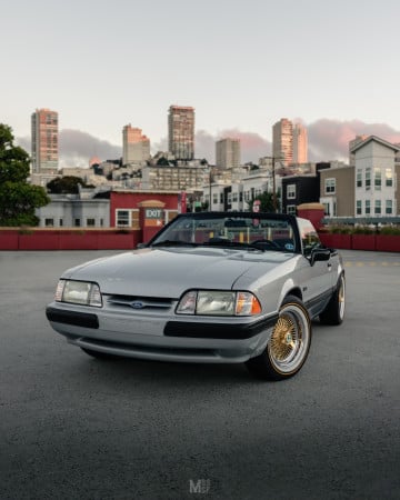 Vogue 225/60R16 White/Gold tires on a 1991 FORD MUSTANG