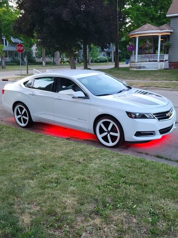 Vogue 245/45R20 White/Red tires on a 2018 CHEVROLET IMPALA LS