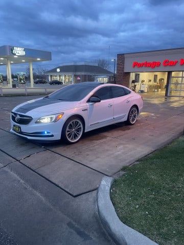 235/50R18 White/Gold tires on a 2019 BUICK LACROSSE ESSENCE