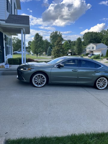 Vogue 235/45R18 White/Gold tires on a 2021 LEXUS ES 250 ULTRA LUXURY